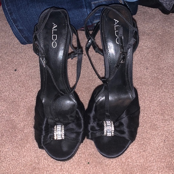 Black Aldo Heels
